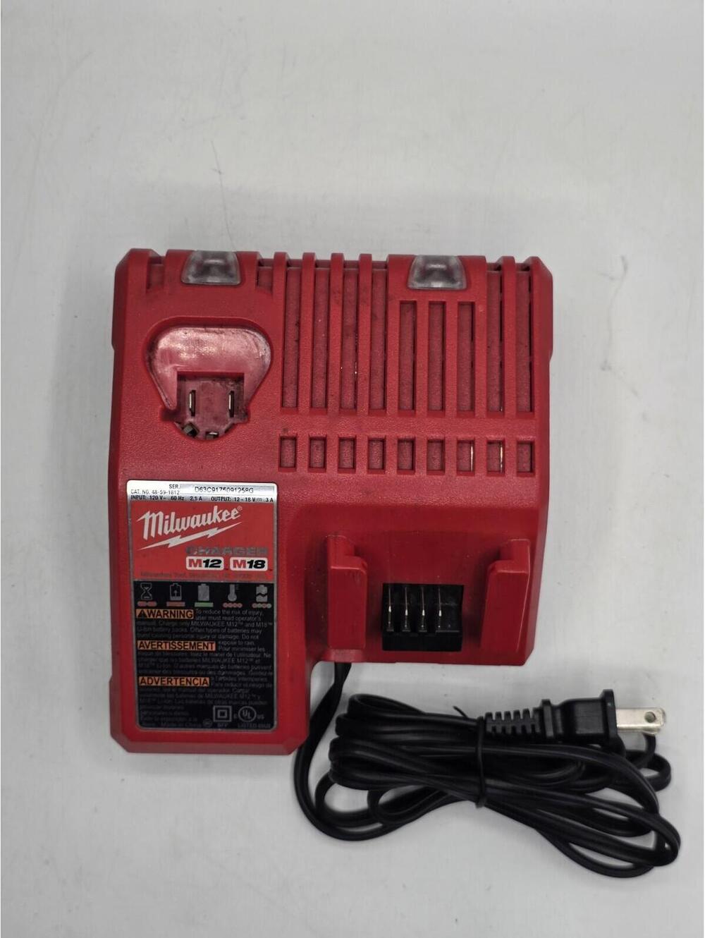Milwaukee M12 & M18 Multi-Voltage Battery Charger 48-59-1812 - Tested & Working